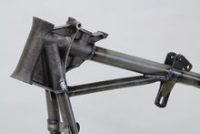 Load image into Gallery viewer, Replica Knucklehead 28° Rake Frame<br /><span class="skuNo">51-1041</span><br /><span class="titleYears">EL 1938-40 </span>
